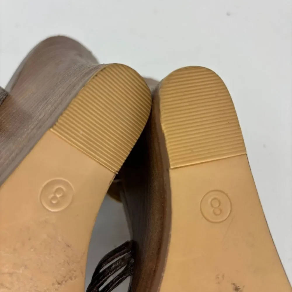 Seychelles Silver Wedge Sandals with Strappy Design